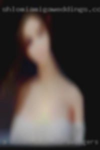 A woman i can fuck infront over 55 swingers of my wife. A woman i can fuck infront over 55 swingers of my wife.