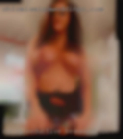 Curvy, seductive in Beaumont, TX and horny.